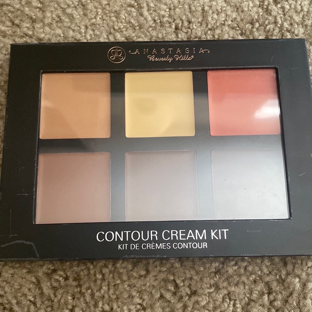 Anastasia Beverly Hills Cream Contour Kit
